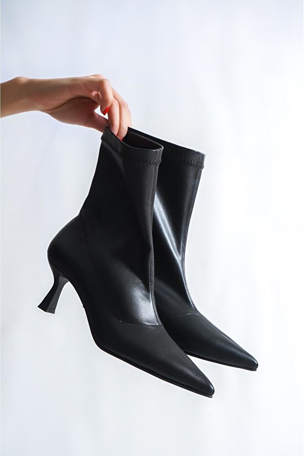 Sylvie Siyah Cilt Esnek Yumuşak Kaymaz Taban (6cm) Streç Bot - 4