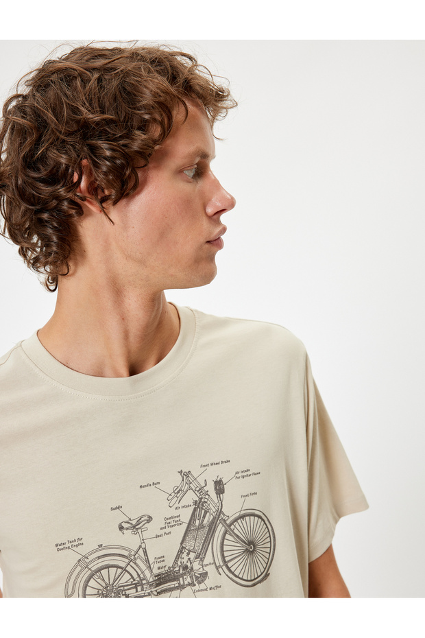 Cotton Slim Fit Crew Neck T-Shirt - Printed and Short Sleeve