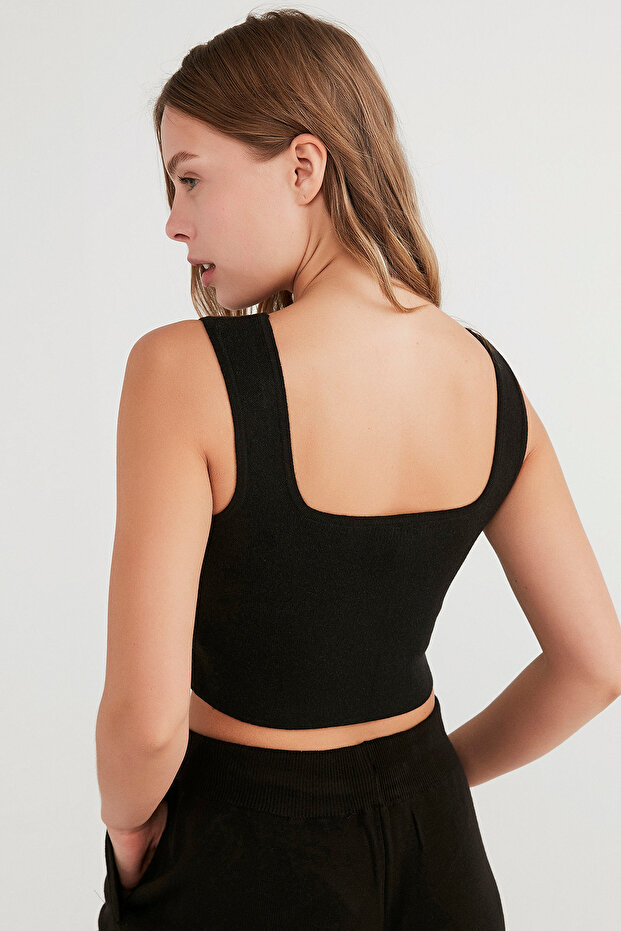 Dark Knitted Atlet - 4