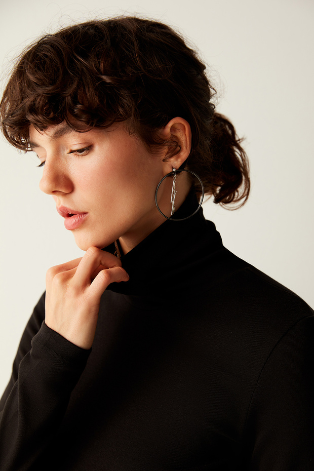 Dik Yaka Uzun Kollu Siyah Basic Üst - 5