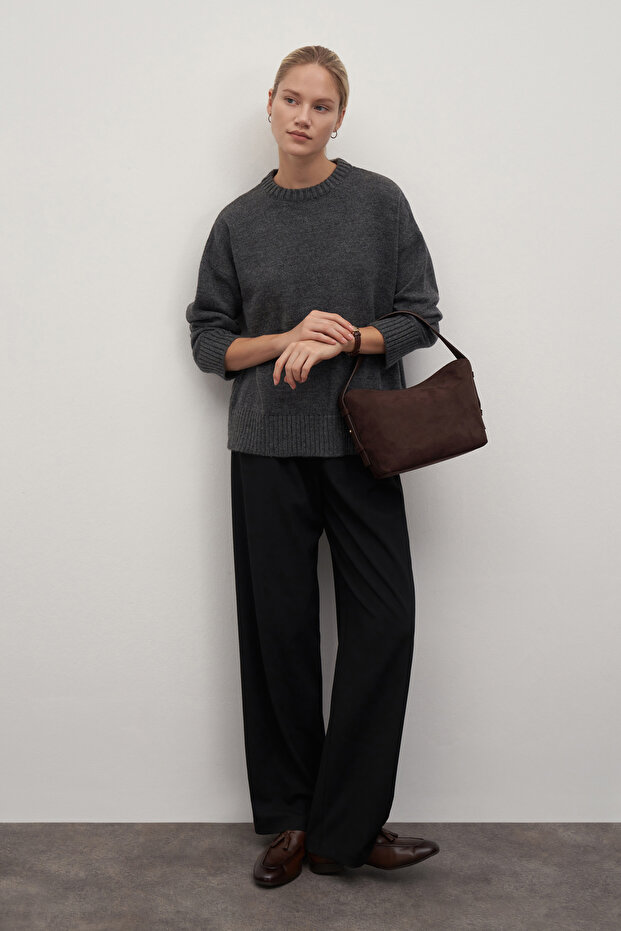 سترة أنثراسايت من الصوف المخلوط برقبة دائرية - 4