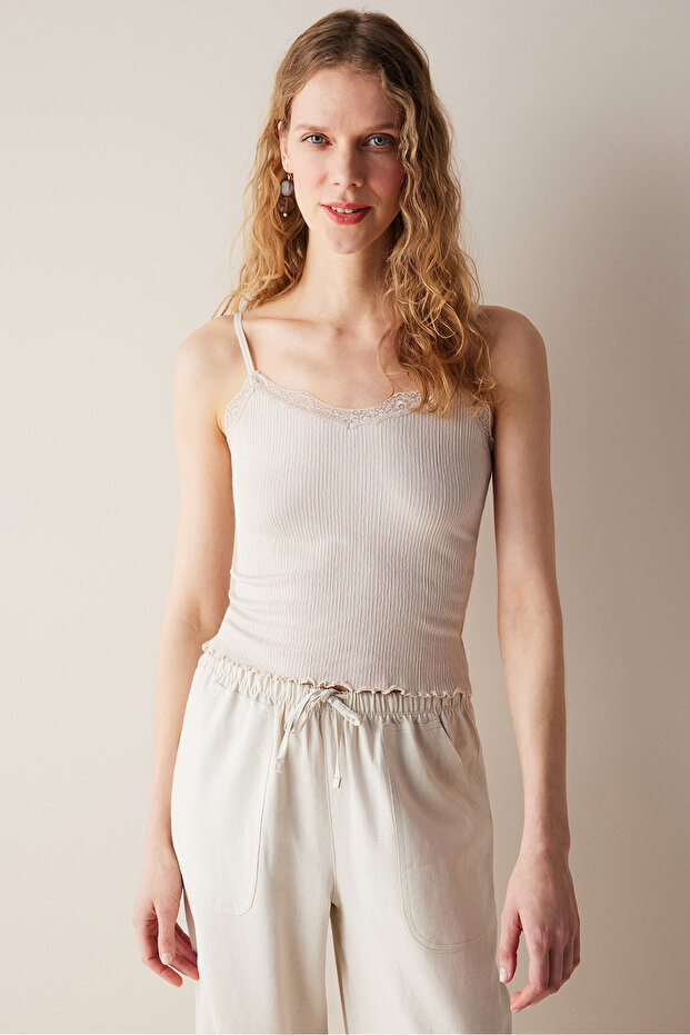 Lace Textured Dantel Bej Üst - 1