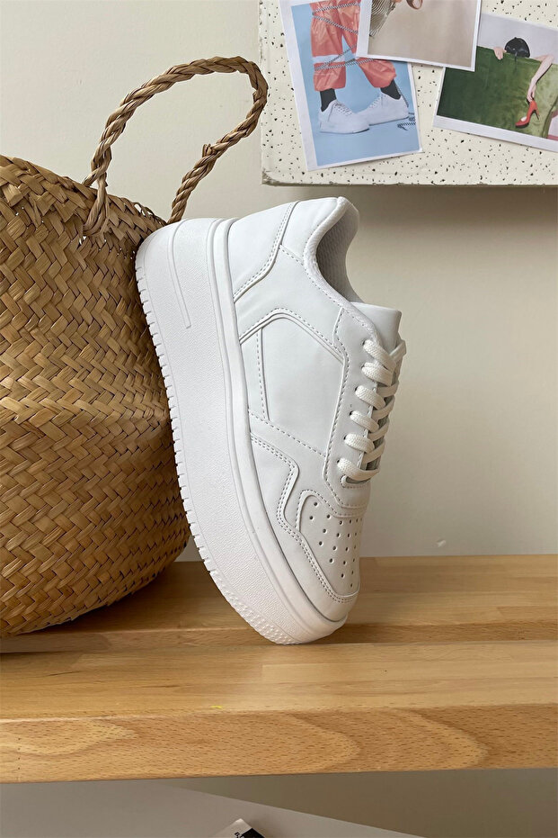 Women's Sneakers White