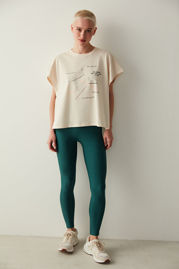 Geniş Baskılı Tişört - 2