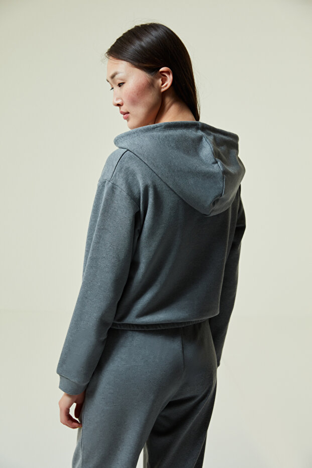 Hooded Crop Sweatshirt - 5