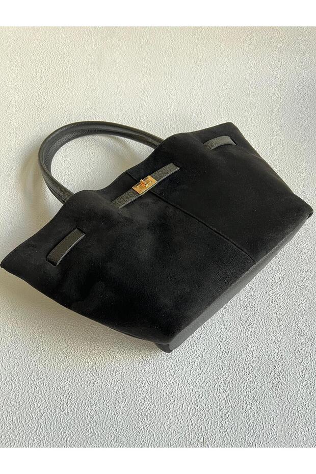 Leo model hand and women's shoulder bag black