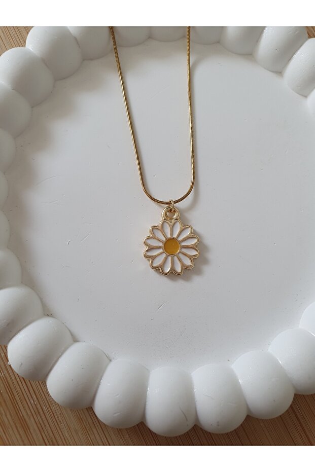 Steel Necklace with Mineli Daisy Figure