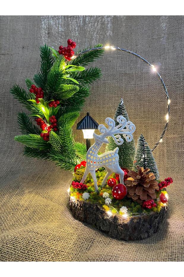 Natural Oak Table Ornament Deer Pine with Led Light