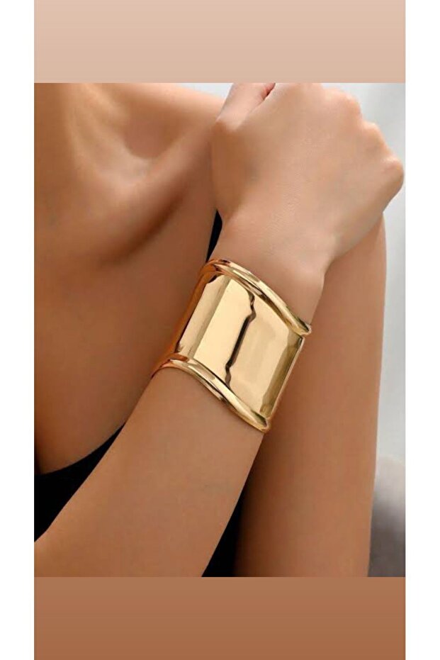 Tiffany, Model Gold Color Thick Cuff Bracelet