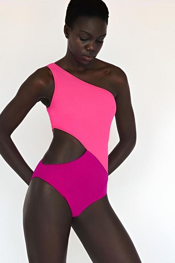 Asimetrik Kesim Cut-Out Pencereli Astarlı Tek Omuzlu Rahat Slip Kalıp Altlı Şık ve Cool Mayo - 3