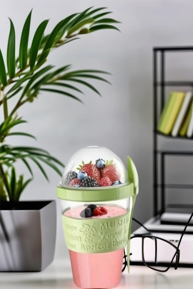 600 ml Capacity - 4 Pcs Fruit, Yogurt Muesli Salad Storage Container with Fork and Spoon - 5