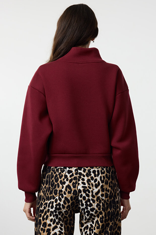 Bordo Rahat Kesim Crop Fermuarlı Dik Yaka Kalın İçi Polarlı Örme Sweatshirt TWOAW24SW00221 - 5