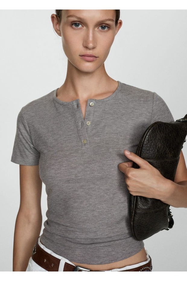 Düğmeli lyocell tişört - 1