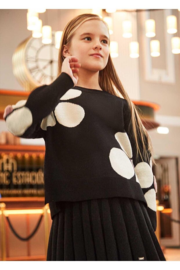 Winter Girl's Floral Sweater - Black