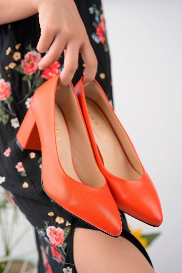 Ernila Shoes Genuine Leather Low-Heeled Women's Stiletto