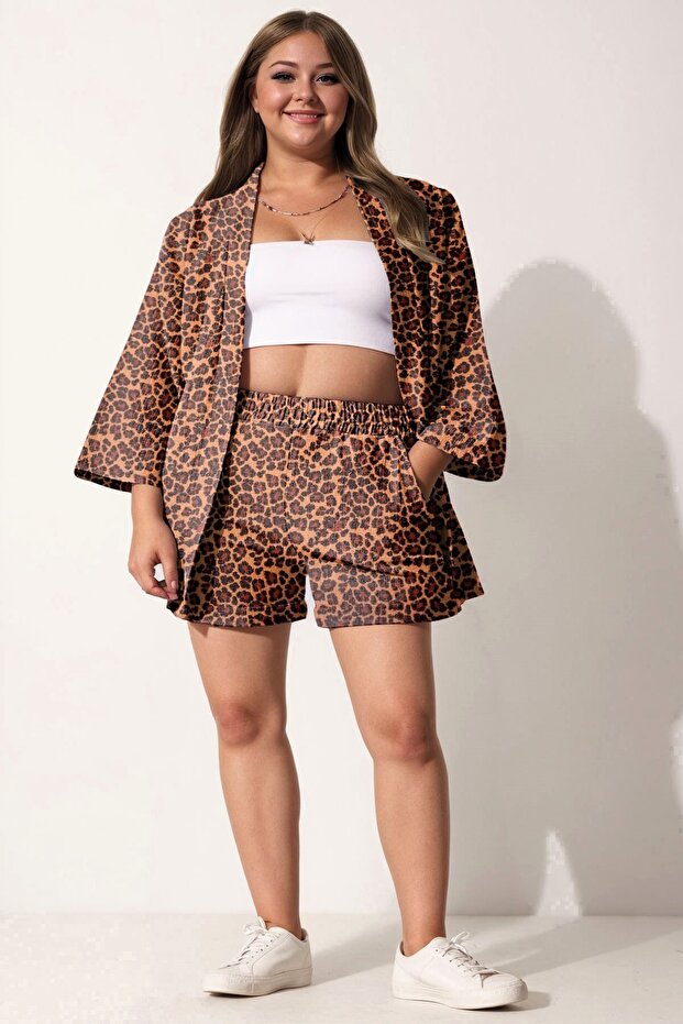 طقم شورت كيمونو محبوك بطبعة جلد الفهد مقاس كبير - 1