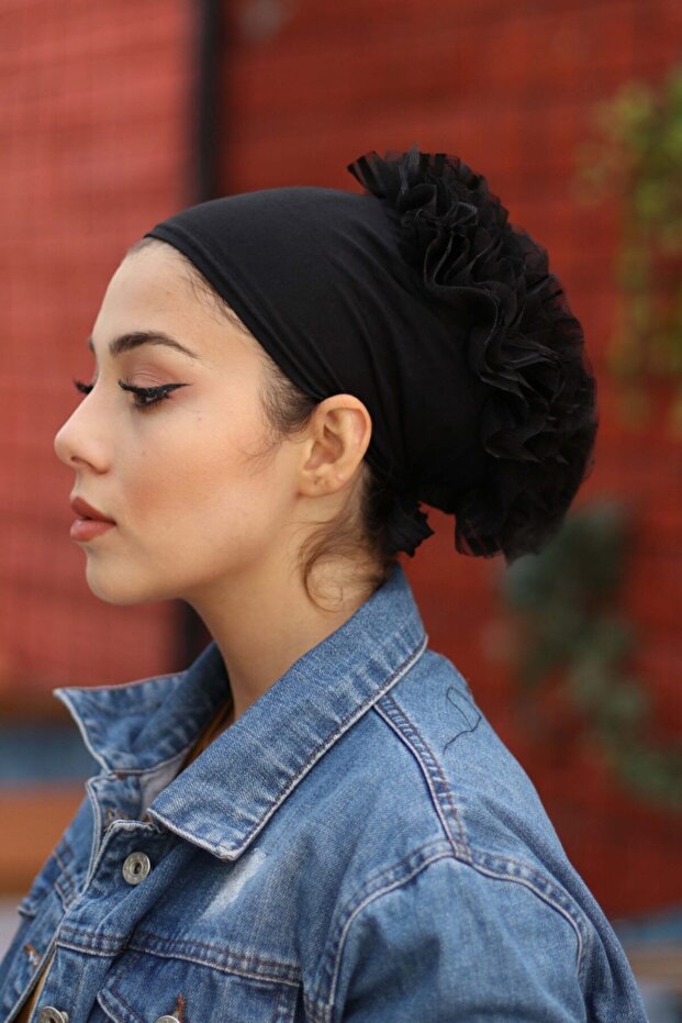 غطاء رأس نسائي أسود فاخر مكشكش
