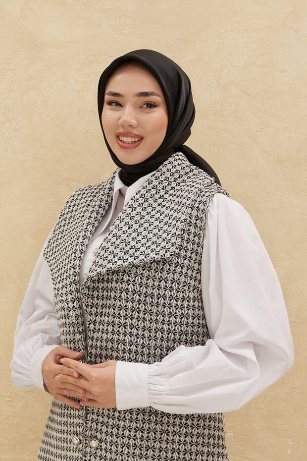 وشاح أسود لامع عادي
