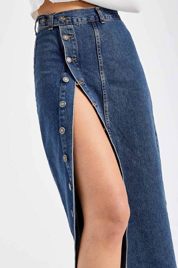 Kadın Tint Kot Rengi Tilia Önü Düğmeli Maxi Boy Denim Etek - 4