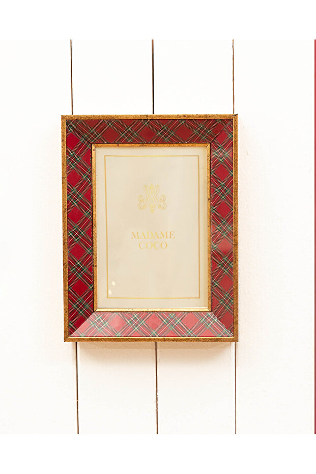 Debriana Çerçeve - 1