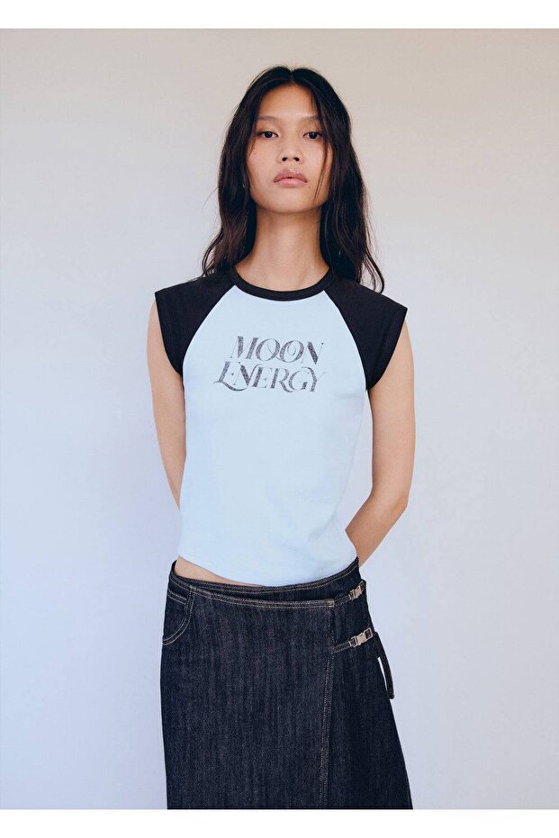 Desenli pamuklu tişört - 1