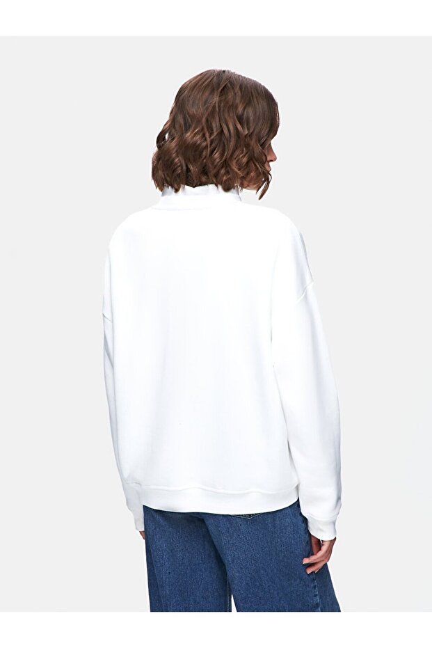 Beyaz Sweatshırt - 3