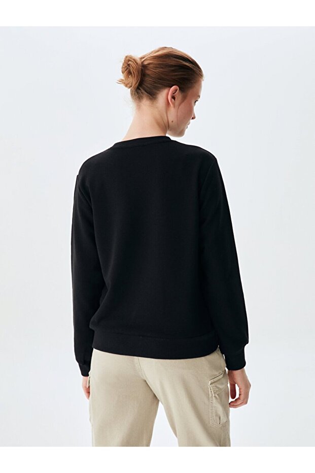 Düz Sıfır Yaka Uzun Kollu Basıc Siyah Sweatshırt - 3