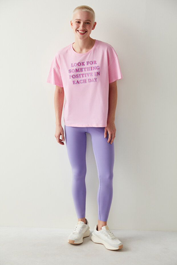 Pembe Crew Neck Tişört - 2