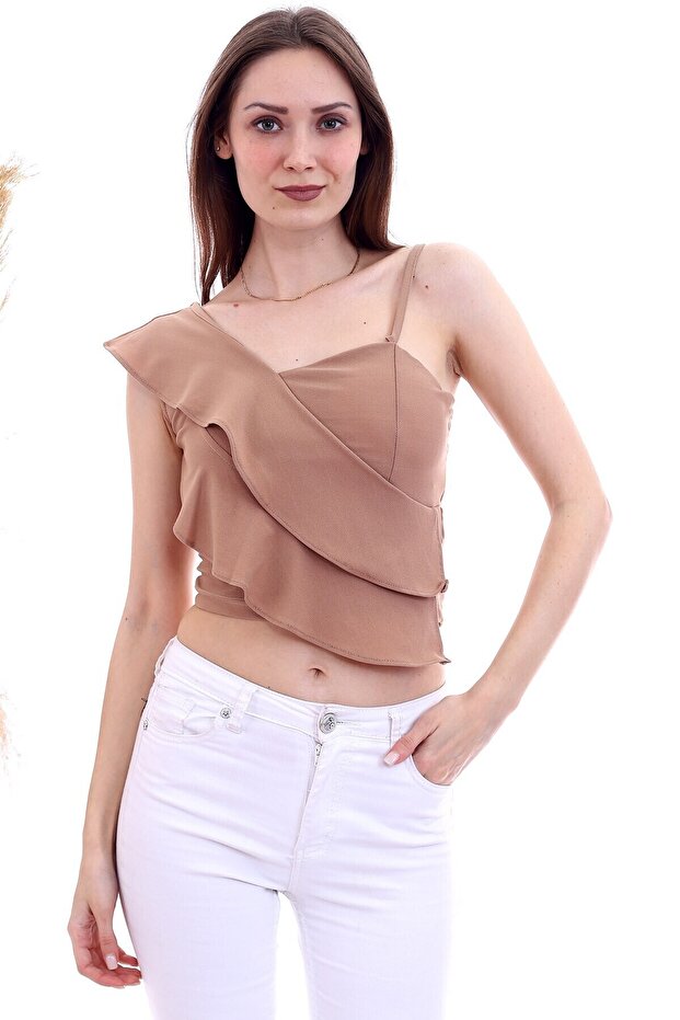 20060652 Knitted Crepe Flounce Blouse Biscuit