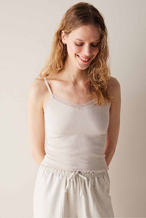 Lace Textured Dantel Bej Üst - 2