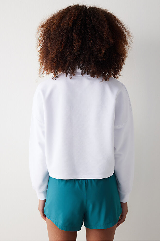 سويت شيرت بنمط التنس - 3