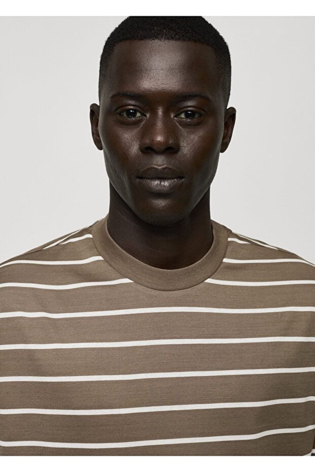Pamuklu Çizgili Tişört - 7