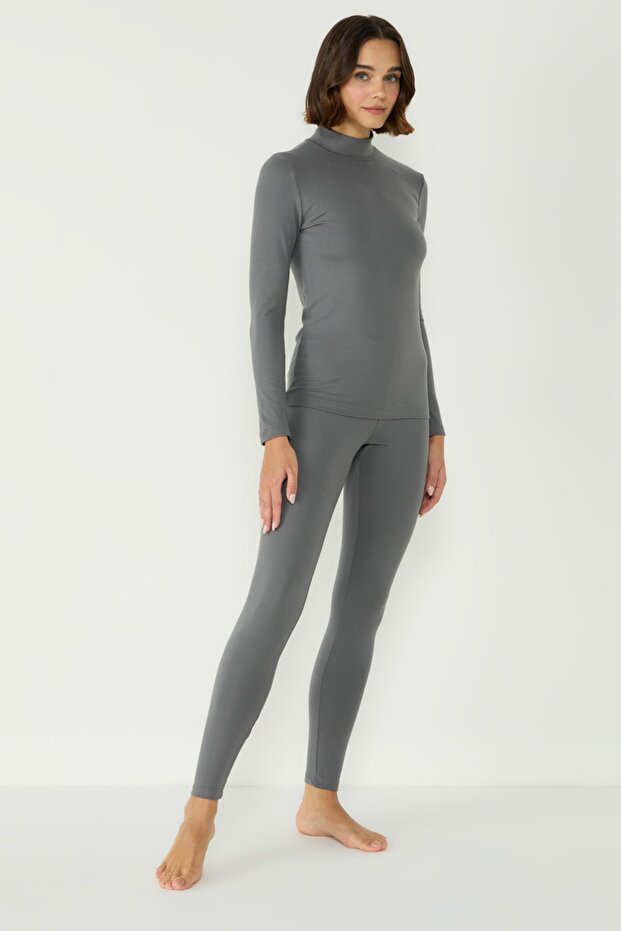 Women's long sleeve collared thermal set 405154 smoky