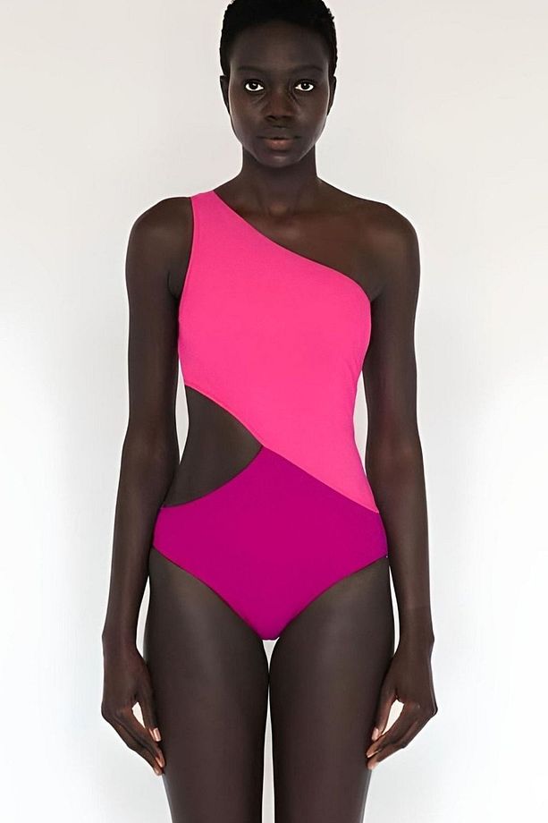 Asimetrik Kesim Cut-Out Pencereli Astarlı Tek Omuzlu Rahat Slip Kalıp Altlı Şık ve Cool Mayo - 1