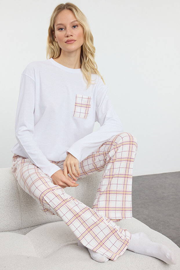 Beyaz-Çok Renkli %100 Pamuklu Ekoseli Cep Detaylı Örme Pijama Takımı THMAW25PT00147 - 1