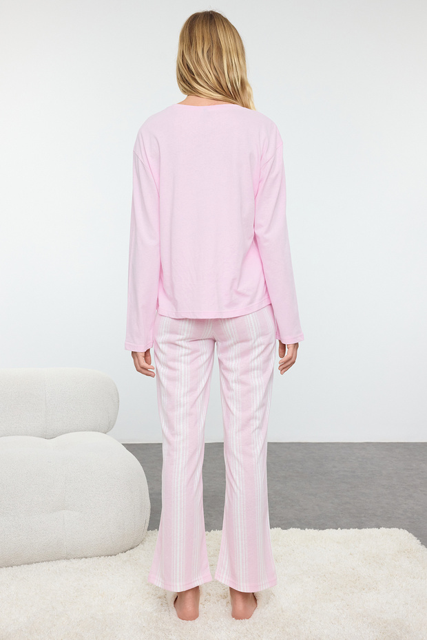 Pembe Pamuklu Çizgili Örme Pijama Takımı THMAW25PT00188 - 5