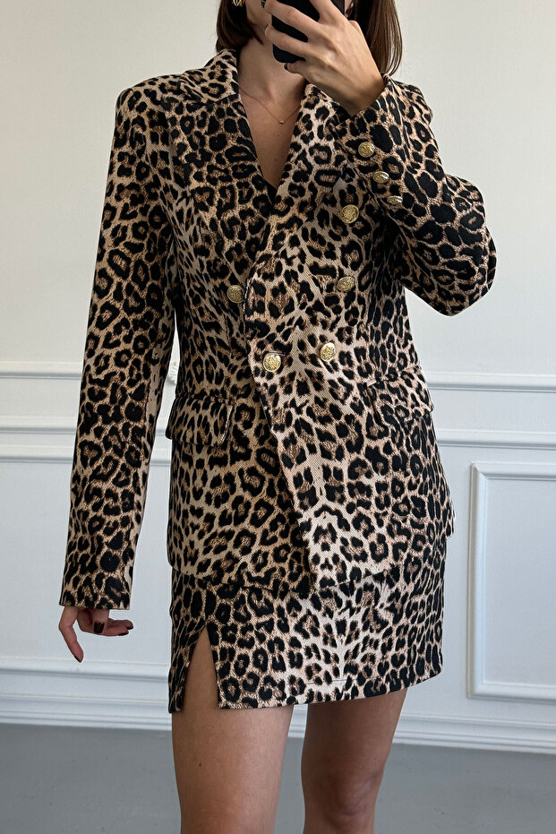 Double Breasted Gold Buttoned Jacket - Black - 2