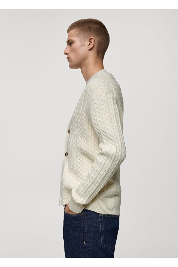 Düğmeli Kalın Triko Hırka - 6