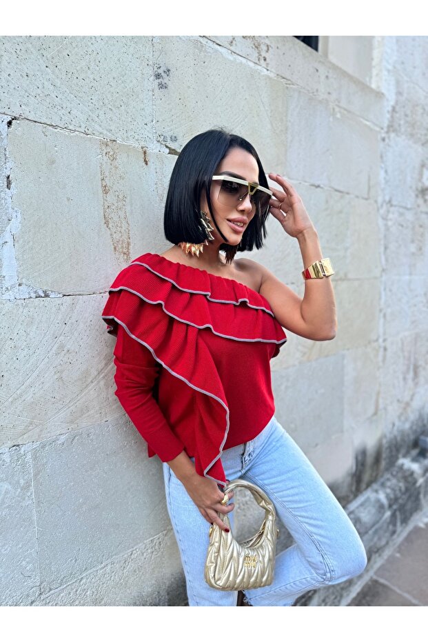 Tek Omuz Volanlı Triko - 1