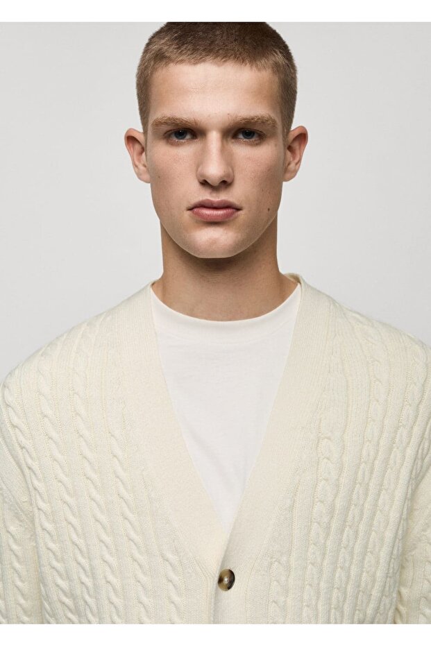 Düğmeli Kalın Triko Hırka - 7