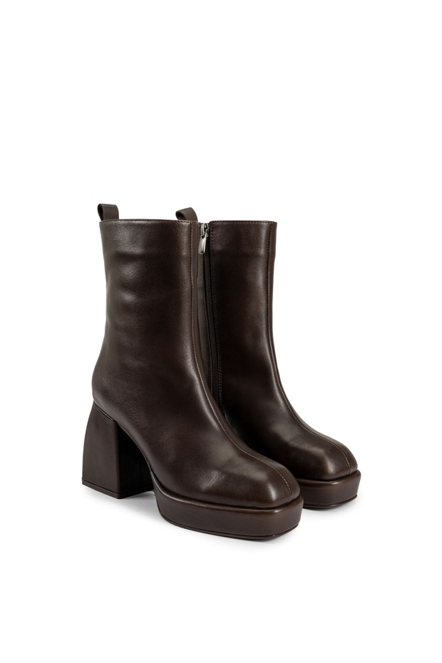 Block Patterned Heeled Boots - 2