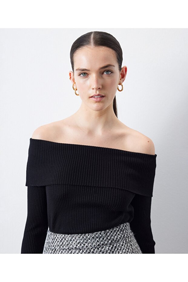 Strickpullover mit U-Boot-Ausschnitt - 2