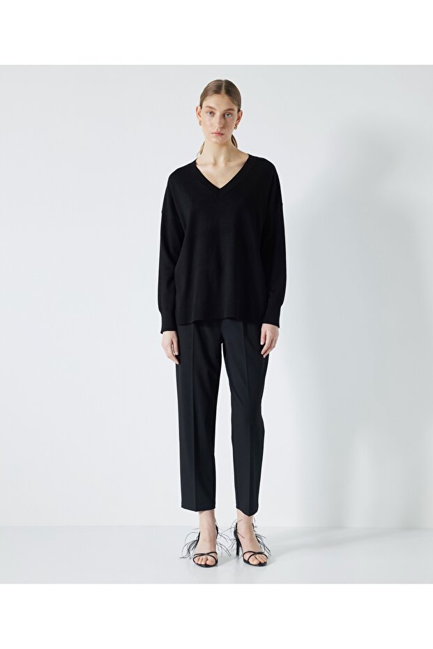 V yaka basic triko - 1