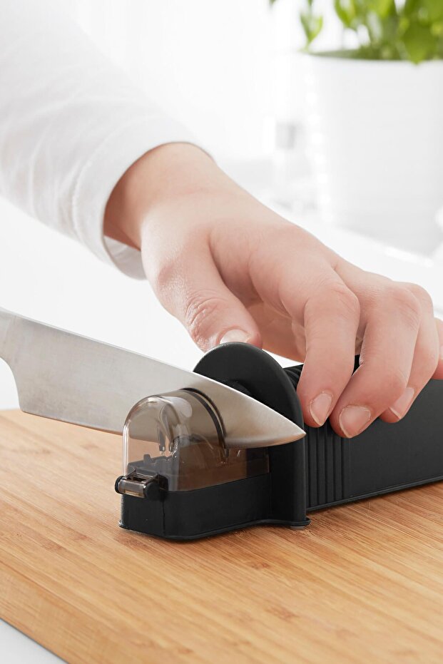 Siyah Bıçak Bileyici - 1