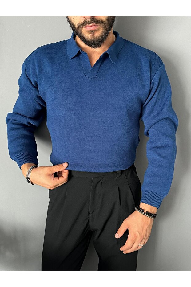 تريكو باللون الأزرق الداكن - طوق ممرضة أساسي - 2