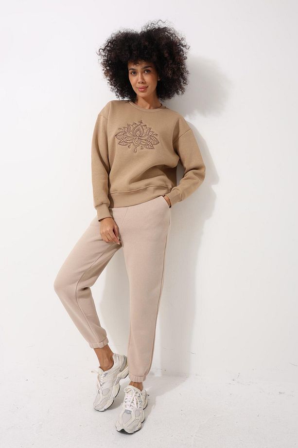 Kamel Önü Lotus Çiçeği Nakış İşlemeli Bisiklet Yaka Oversize Kadın Sweatshirt - 2447 - 3