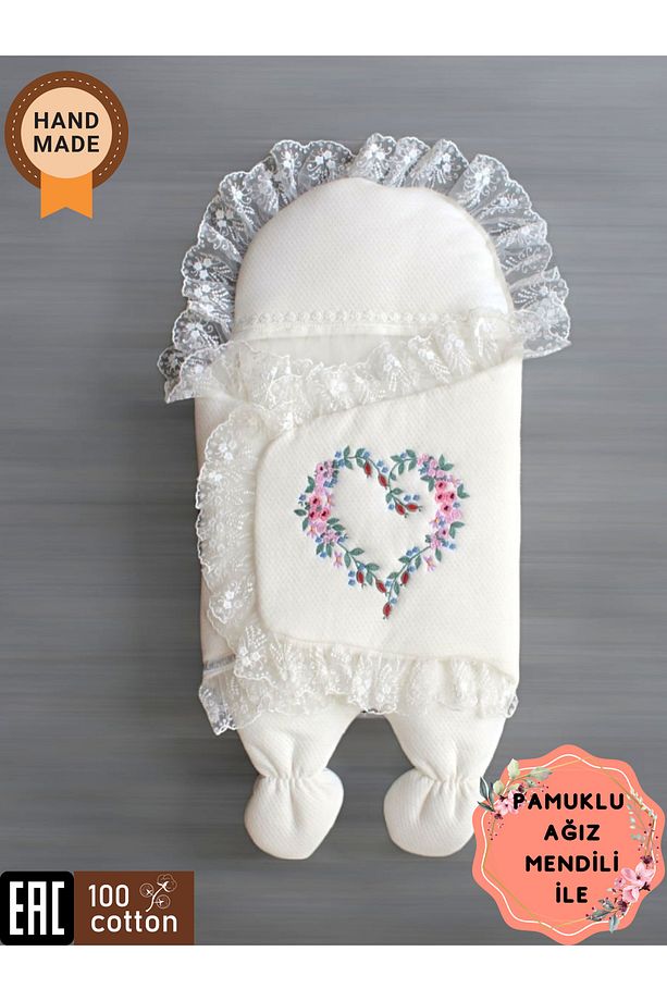 Kapitone Kız Bebek Ayaklı Dış Kundak - Dantelli & Çiçek Nakışlı Uyku Tulumu & Hastane Çıkışı - 1
