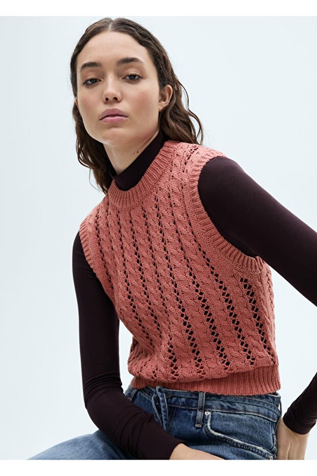 Ajur detaylı triko yelek - 6