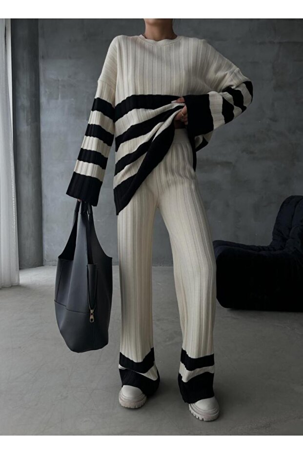 Striped Color-blocked Soft Textured Sweater Trousers Top-bottom Knitwear Winter suit