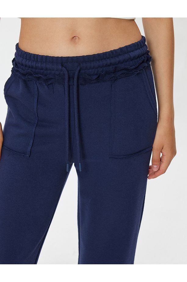 Oversize Eşofman Altı Bol Paça Beli Bağcıklı Fırfır Detaylı - 5